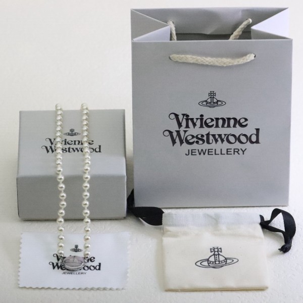 비비안 웨스트우드 진주 목걸이