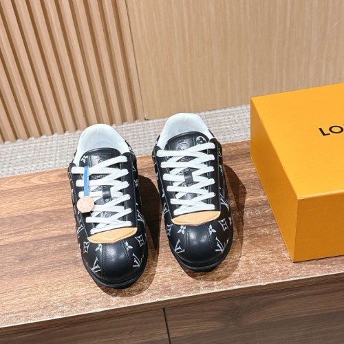 루이비통 LV 버터소프트 스니커즈 남여공용