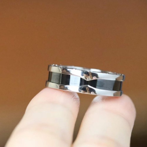 불가리 세이브더 칠드런 반지