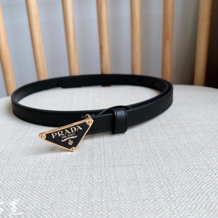 프라다 사피아노 트라이앵글 로고 벨트 15MM