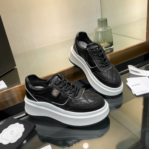 샤넬 여성 스니커즈