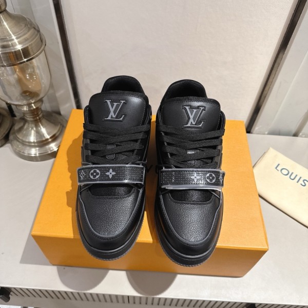 루이비통 LV 트레이너 남성 스니커즈